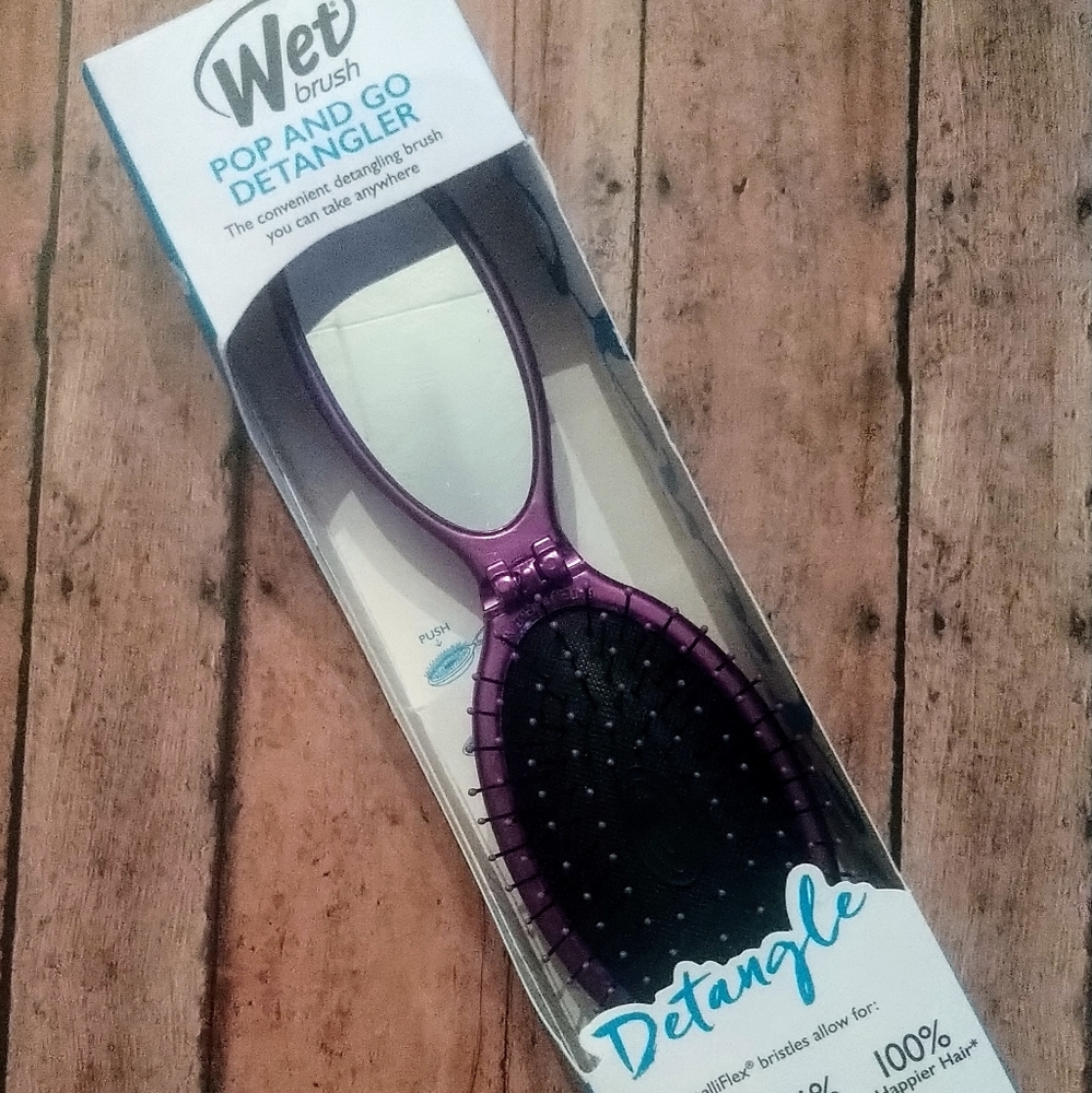 Wet Brush Pop and Go Detangler Purple